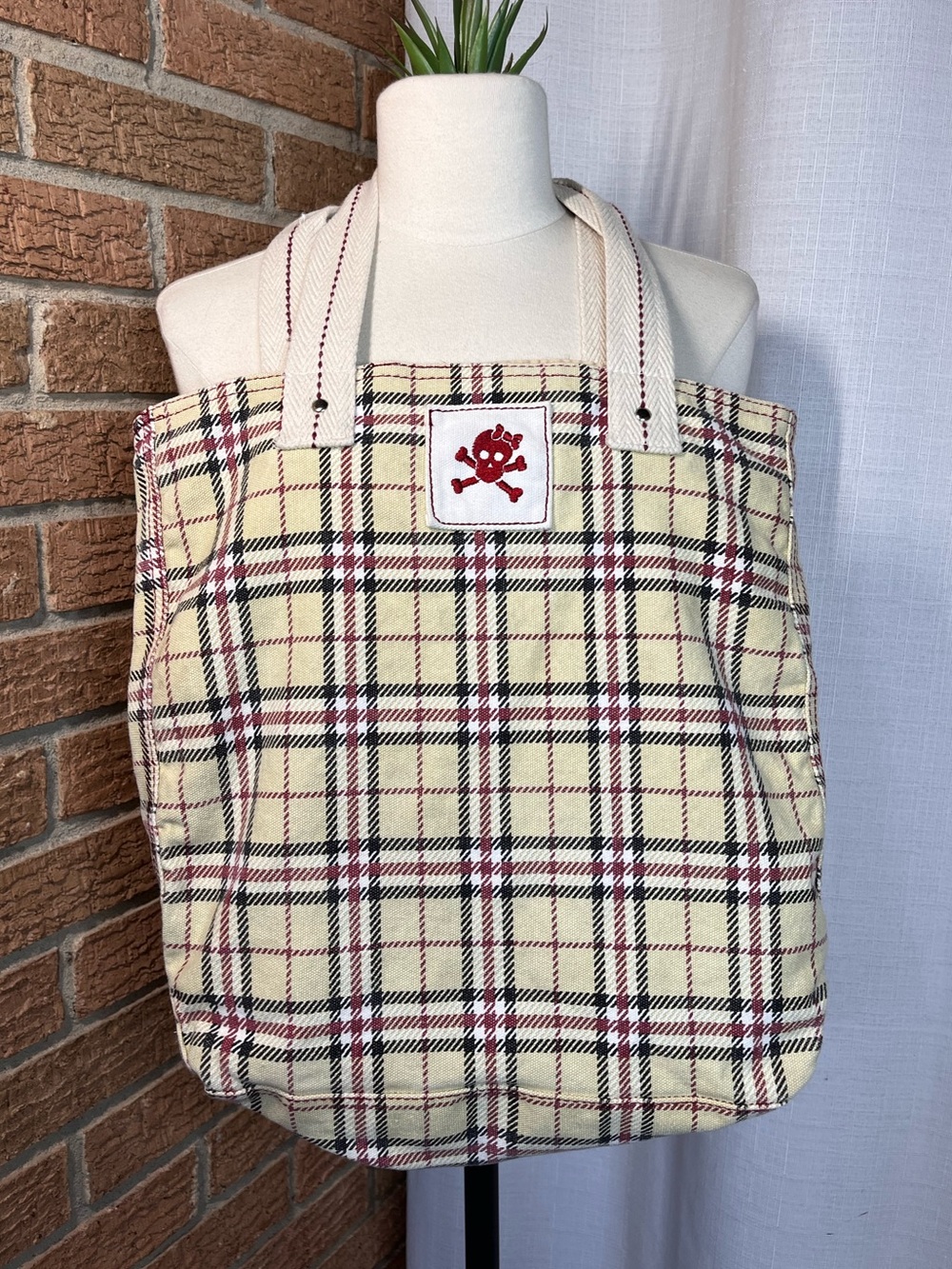 Plaid Skull Tote Bag Cream Burgundy Black Preppy Punk Y2K Goth Shoulder Bag